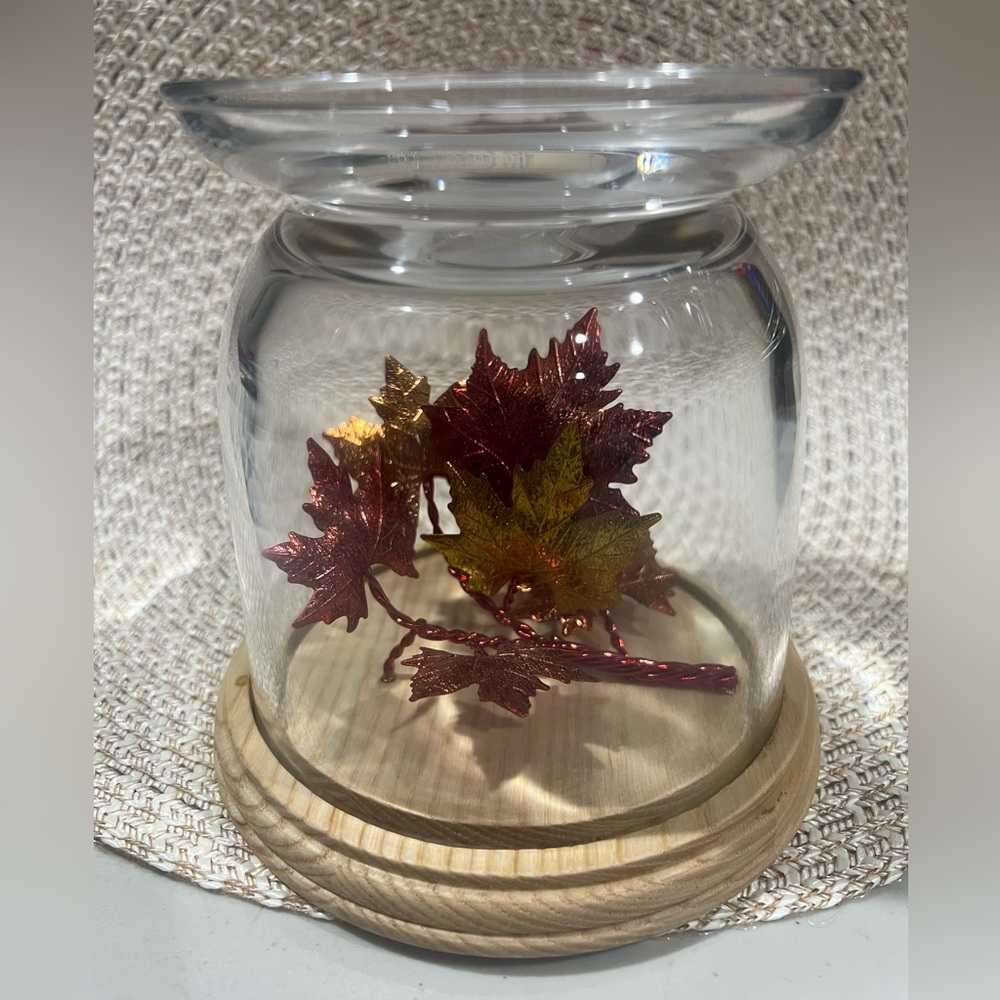 Bath n body fall candle holder